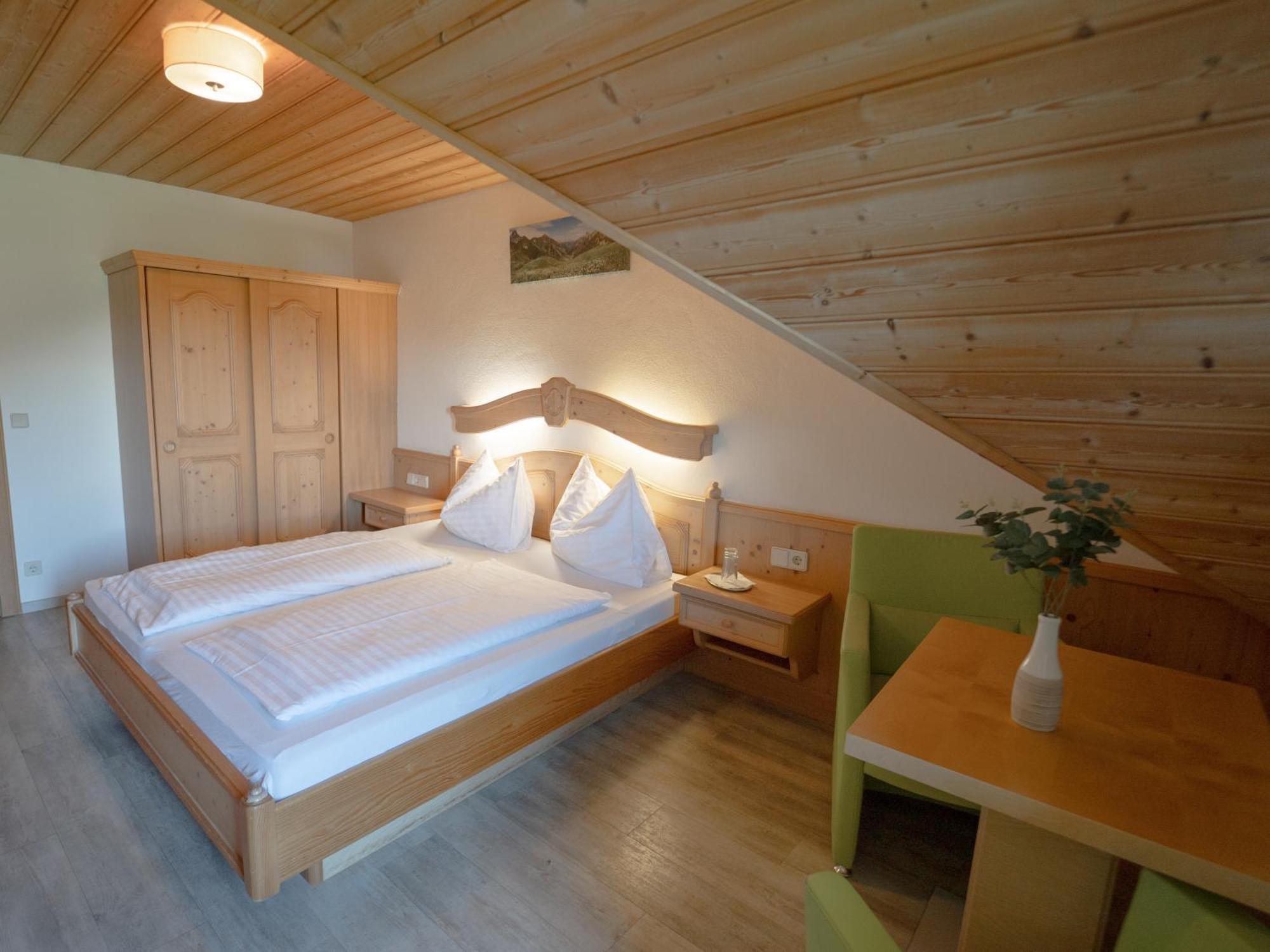 Landhotel - Apartments Bauer Hintergöriach Esterno foto