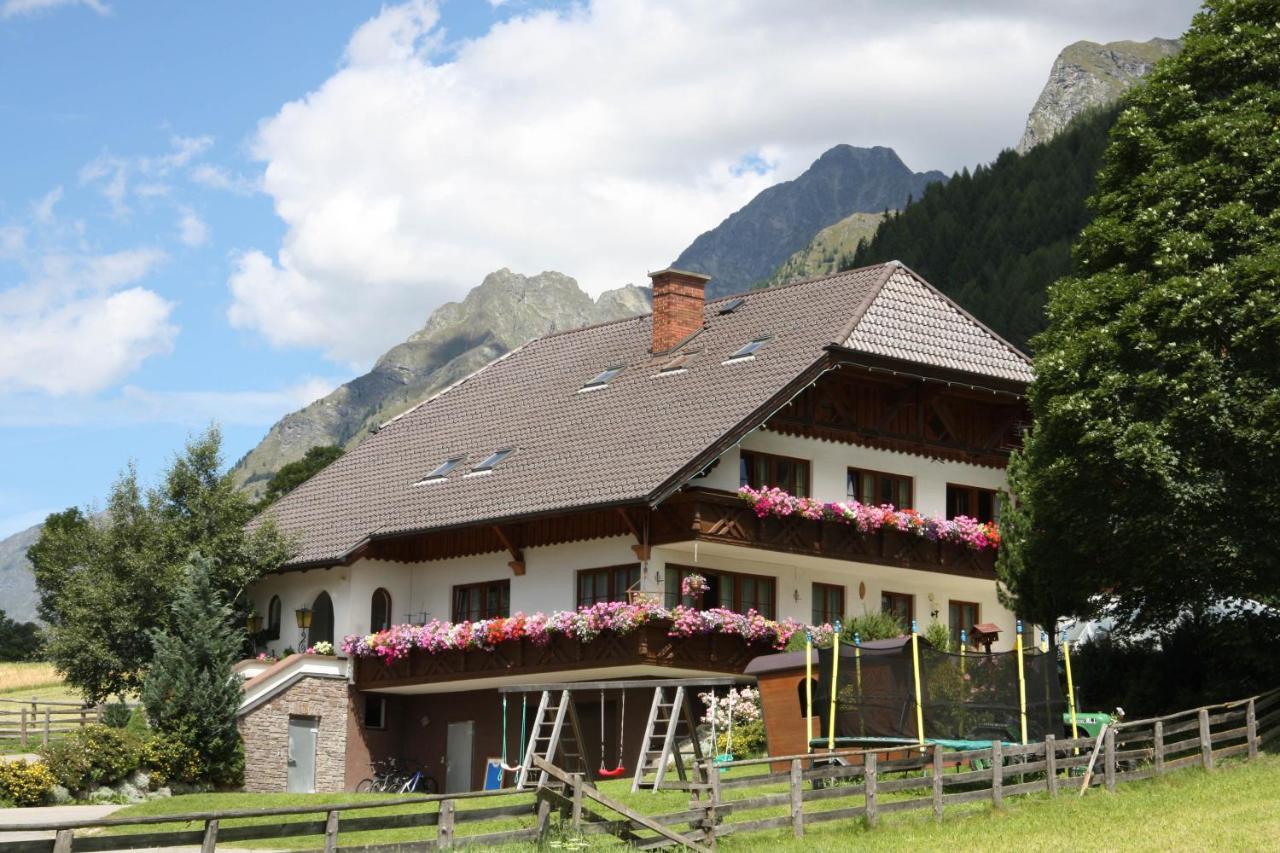 Landhotel - Apartments Bauer Hintergöriach Esterno foto